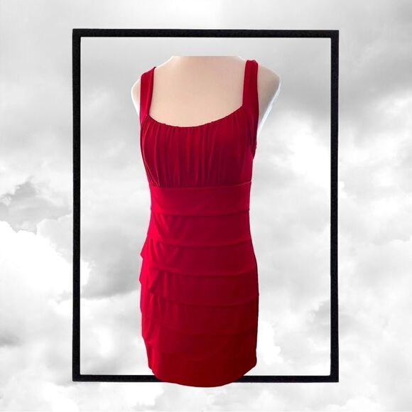 DEEP RED LAYERED DRESS, Sz L - Picture 1 of 9